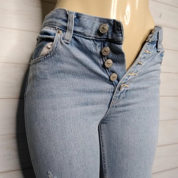 Free People High Rise Distressed jeans - Picture 11 of 12